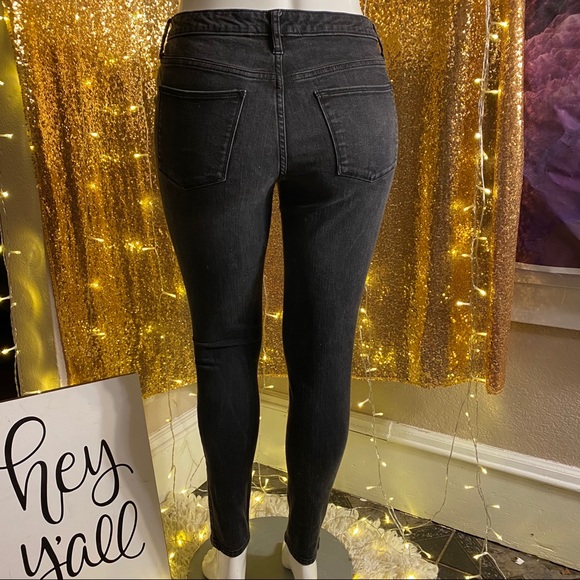 Universal Thread 🌻 Denim Leggings ✨ - Picture 5 of 6